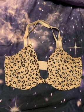 Victoria's Secret Underwire Unlined Demi Bra - 34DDD